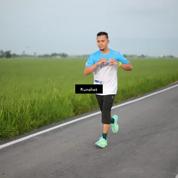 Runner Photo 5748155