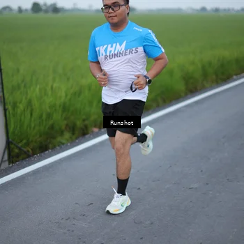 Runner Photo 5748362