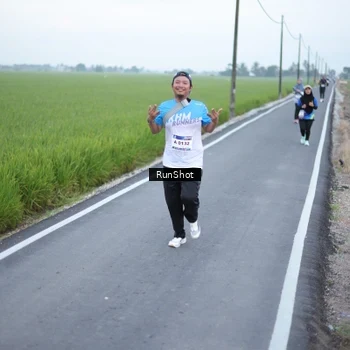 Runner Photo 5748484