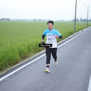 Runner Photo 5748739