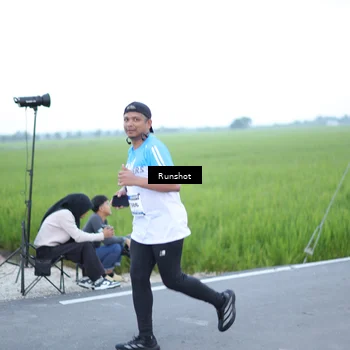 Runner Photo 5748772