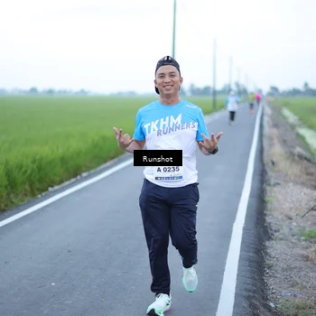 Runner Photo 5748971