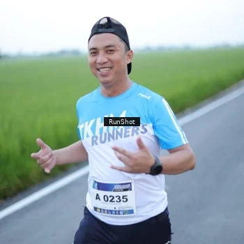Runner Photo 5749004