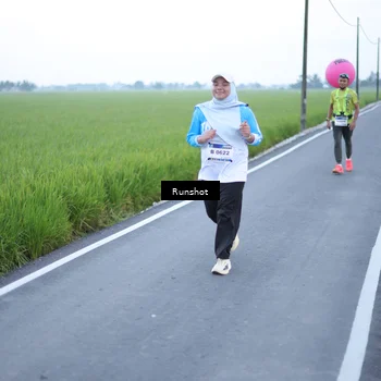 Runner Photo 5749011