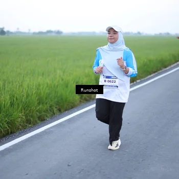 Runner Photo 5749024