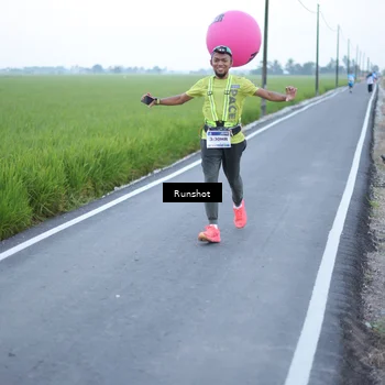 Runner Photo 5749050