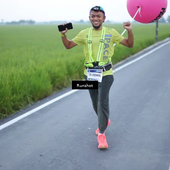 Runner Photo 5749053
