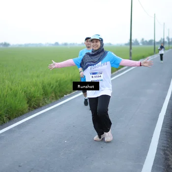 Runner Photo 5749096