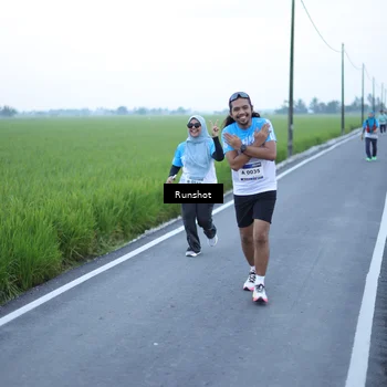 Runner Photo 5749200