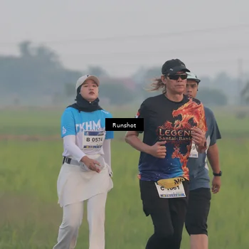 Runner Photo 5749255