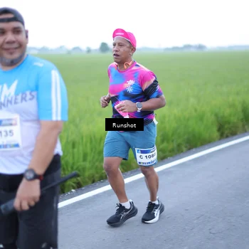 Runner Photo 5749360
