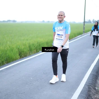Runner Photo 5749521
