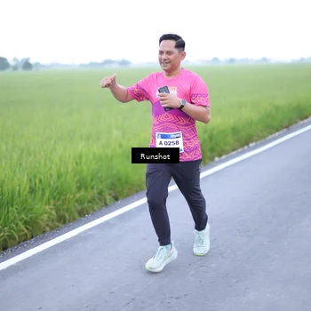 Runner Photo 5749640