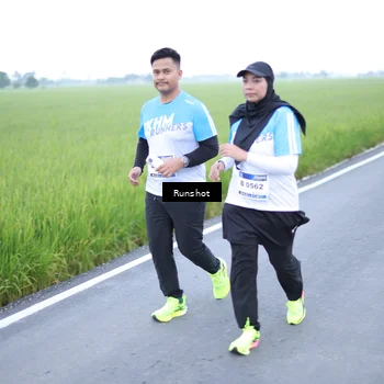 Runner Photo 5749669