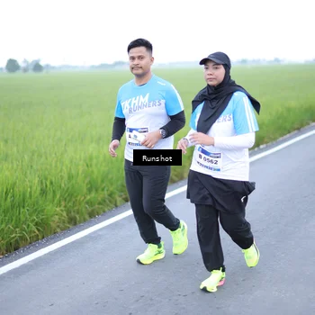 Runner Photo 5749674