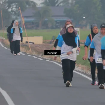 Runner Photo 5749765