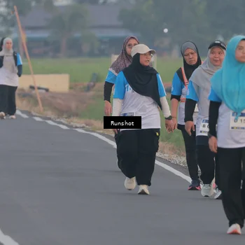 Runner Photo 5749798