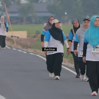 Runner Photo 5749866