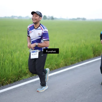 Runner Photo 5749909