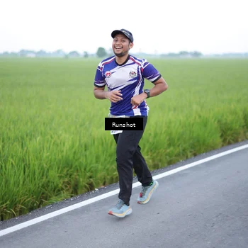 Runner Photo 5749915