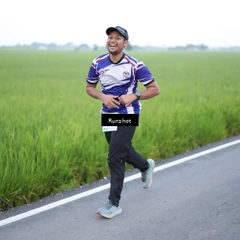 Runner Photo 5749921