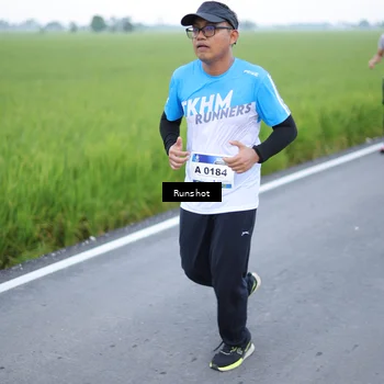 Runner Photo 5749924