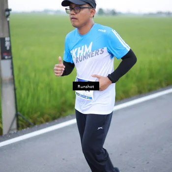 Runner Photo 5749936