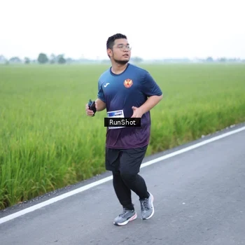 Runner Photo 5749992