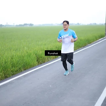 Runner Photo 5750004