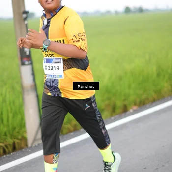 Runner Photo 5750246