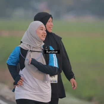 Runner Photo 5750431
