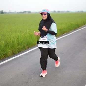 Runner Photo 5750657
