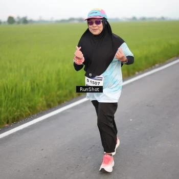 Runner Photo 5750659