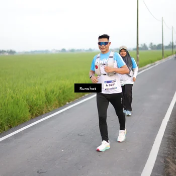Runner Photo 5750707