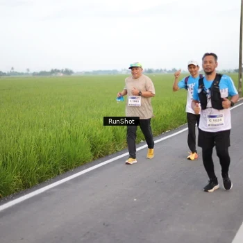 Runner Photo 5751112