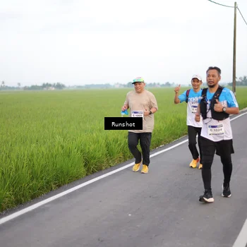 Runner Photo 5751115