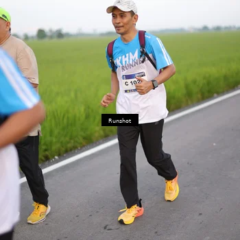 Runner Photo 5751174