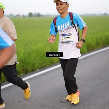 Runner Photo 5751185