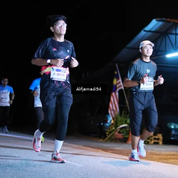 Runner Photo 5751604