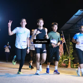 Runner Photo 5751635