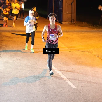 Runner Photo 5753557