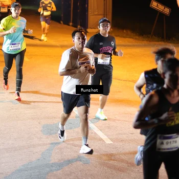 Runner Photo 5753856