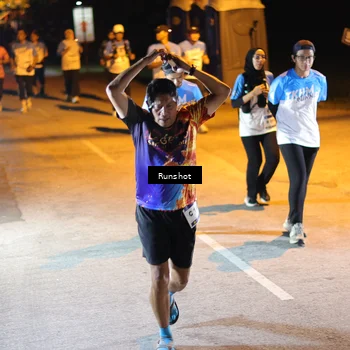 Runner Photo 5754016