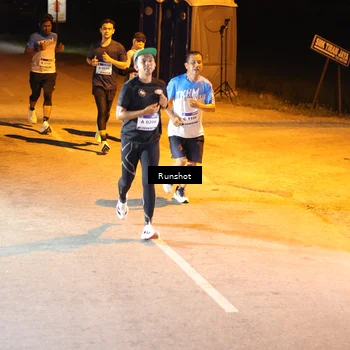 Runner Photo 5754035