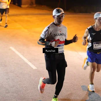 Runner Photo 5754043