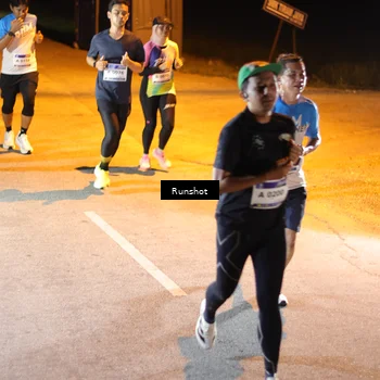Runner Photo 5754095