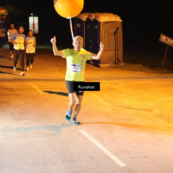 Runner Photo 5754200