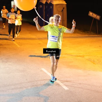 Runner Photo 5754217