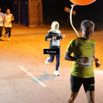Runner Photo 5754257