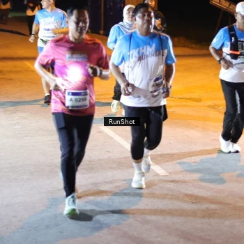 Runner Photo 5754264